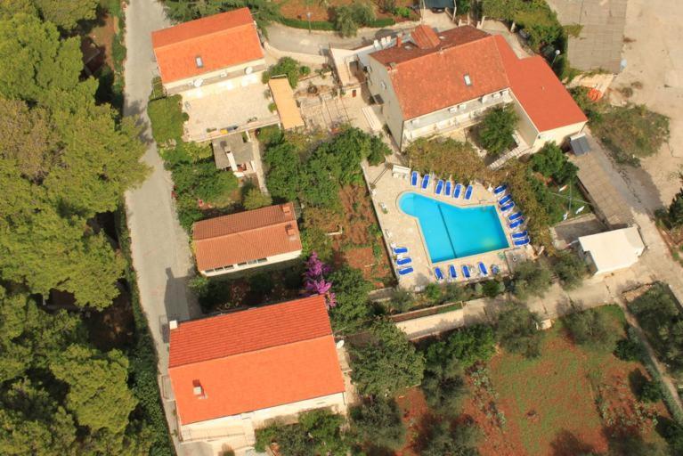 Cosy Sun-Splashed Bedroom - Pansion Hajduk Korcula Town Exterior photo